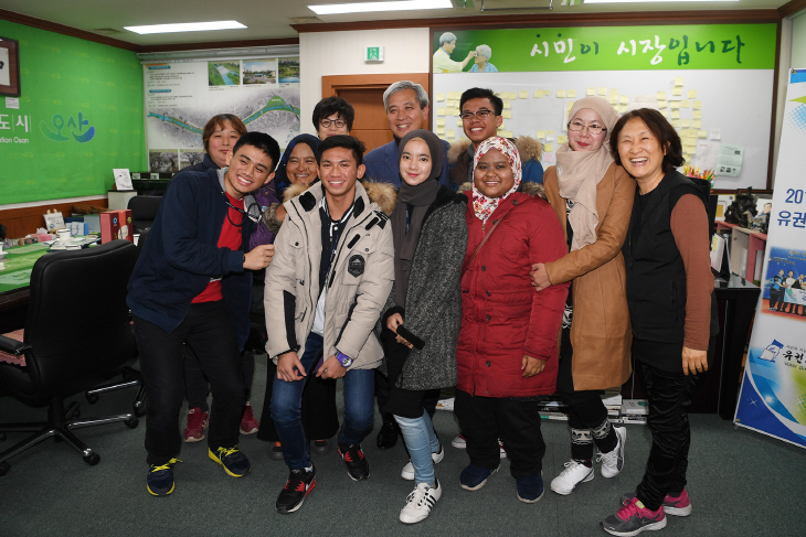 2. 말레시아 고등학교 방문